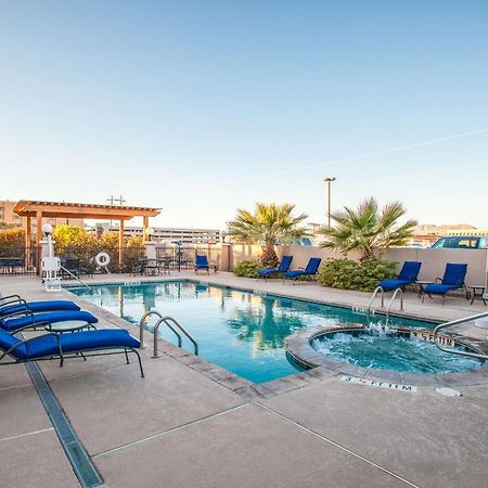 Hilton Garden Inn El Paso University Exterior photo